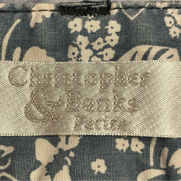 Christopher & Banks Cropped Pants, PM - Picture 5 of 12